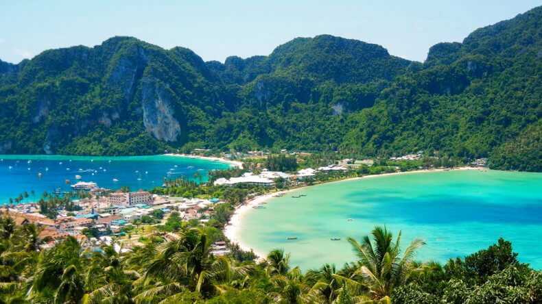 Tonsai Beach on Phi Phi Island