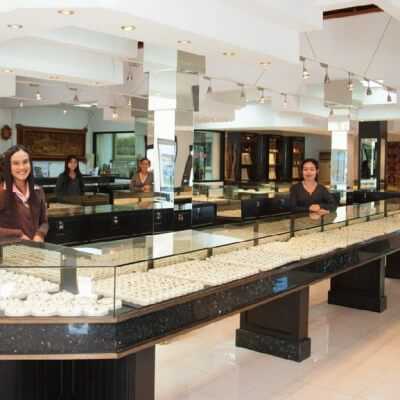 Samui Lapidary Jewelry Store on Samui