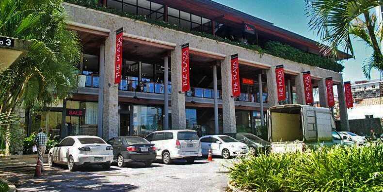 Shopping at The Plaza Surin in Phuket