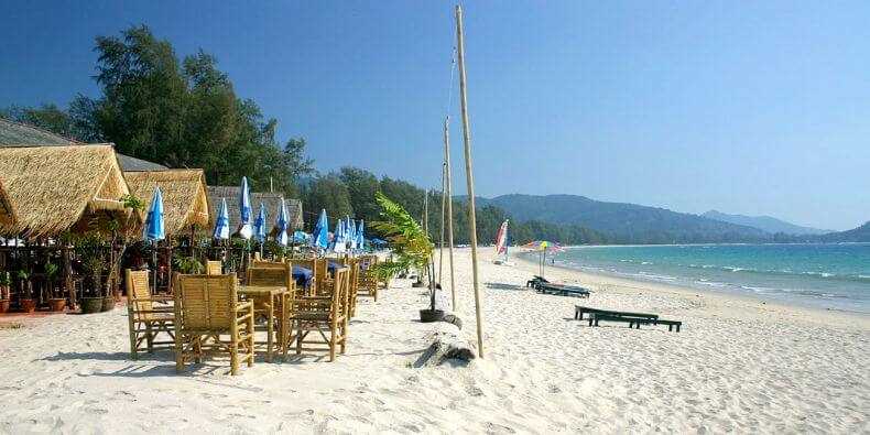 Best beaches for holidays with kids in Phuket - Bang Tao